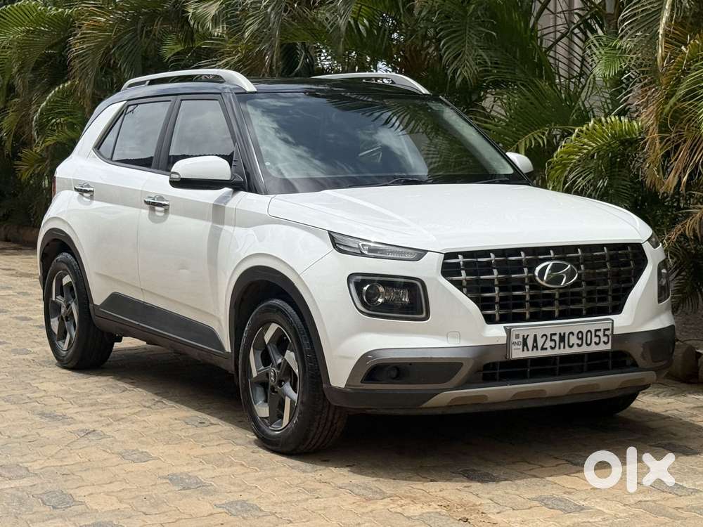 Hyundai Venue 1.5 Crdi Sx (o) Dual Tone, 2020, Diesel