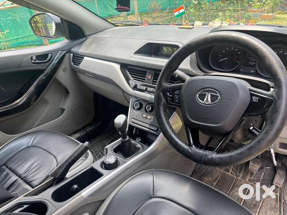 Tata Nexon Xm Petrol 2019