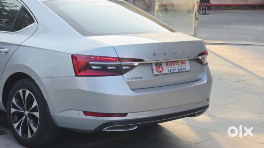 Skoda Superb 2.0 L&k Tsi At, 2022, Petrol
