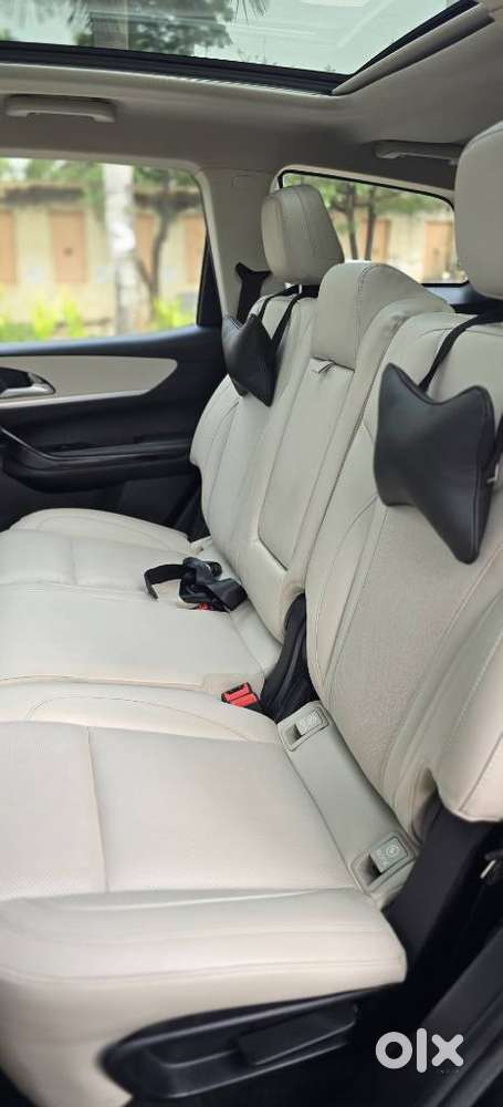 Mahindra Xuv700 2.2 Ax 7 Diesel Mt Str, 2022, Diesel