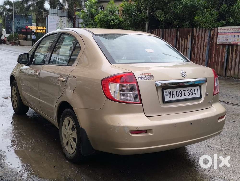 Maruti Suzuki Sx4 Vxi Bsiv, 2013, Petrol