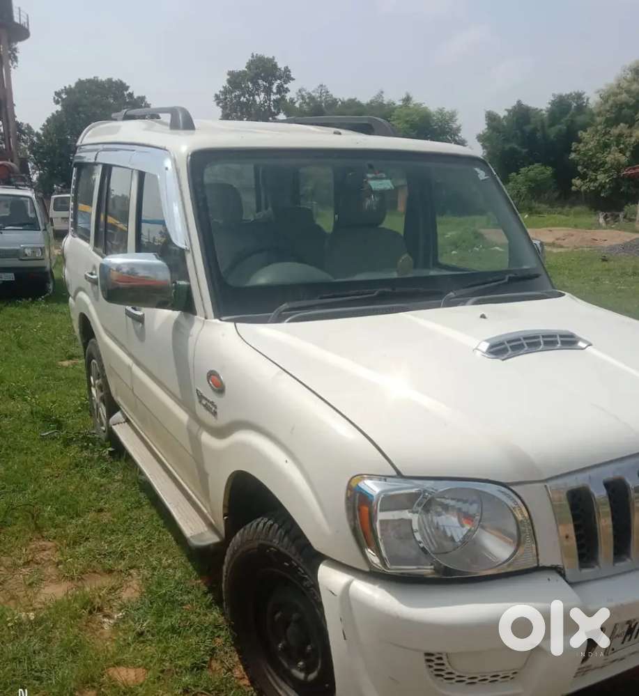 Mahindra Scorpio 2013 Diesel Well Maintained