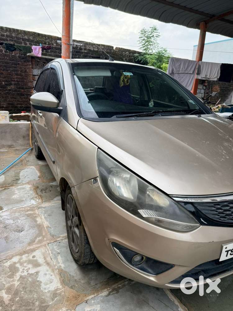 Tata Bolt Petrol 2015