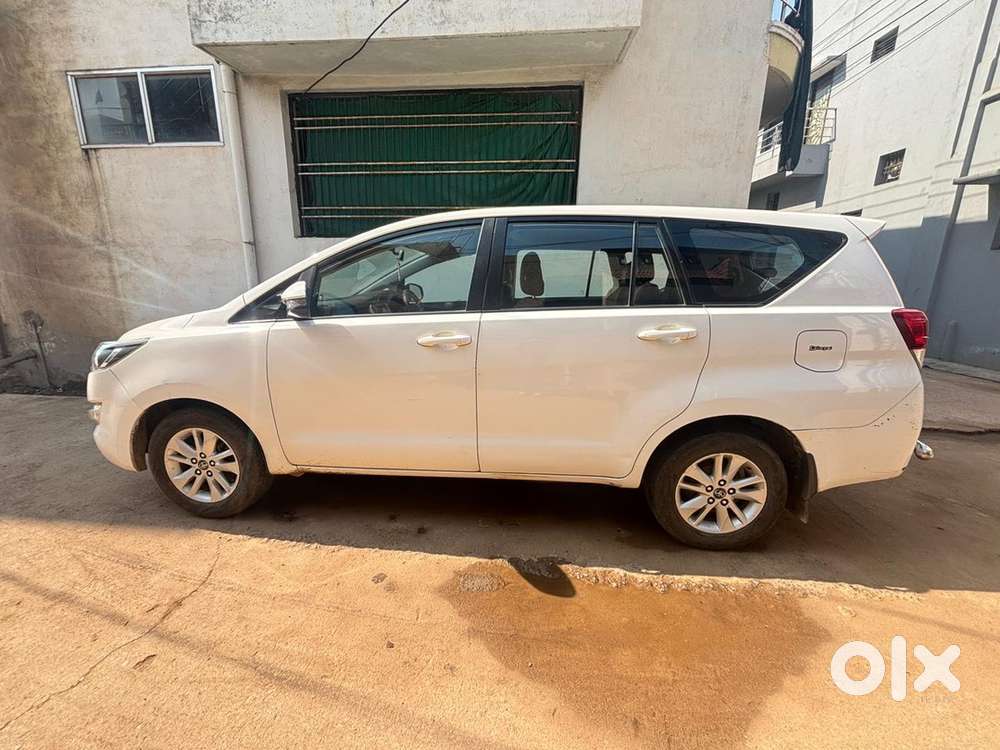 Toyota Innova Crysta 2020 Diesel Well Maintained