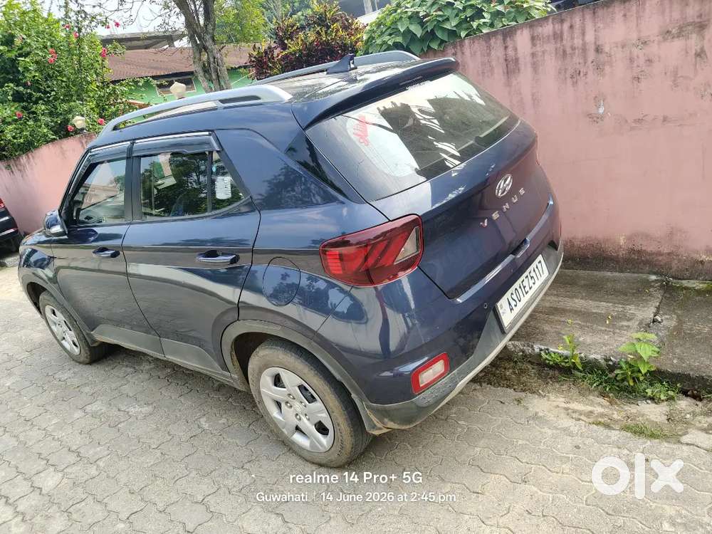 Hyundai New Venue 2022 Petrol 30000 Km Driven