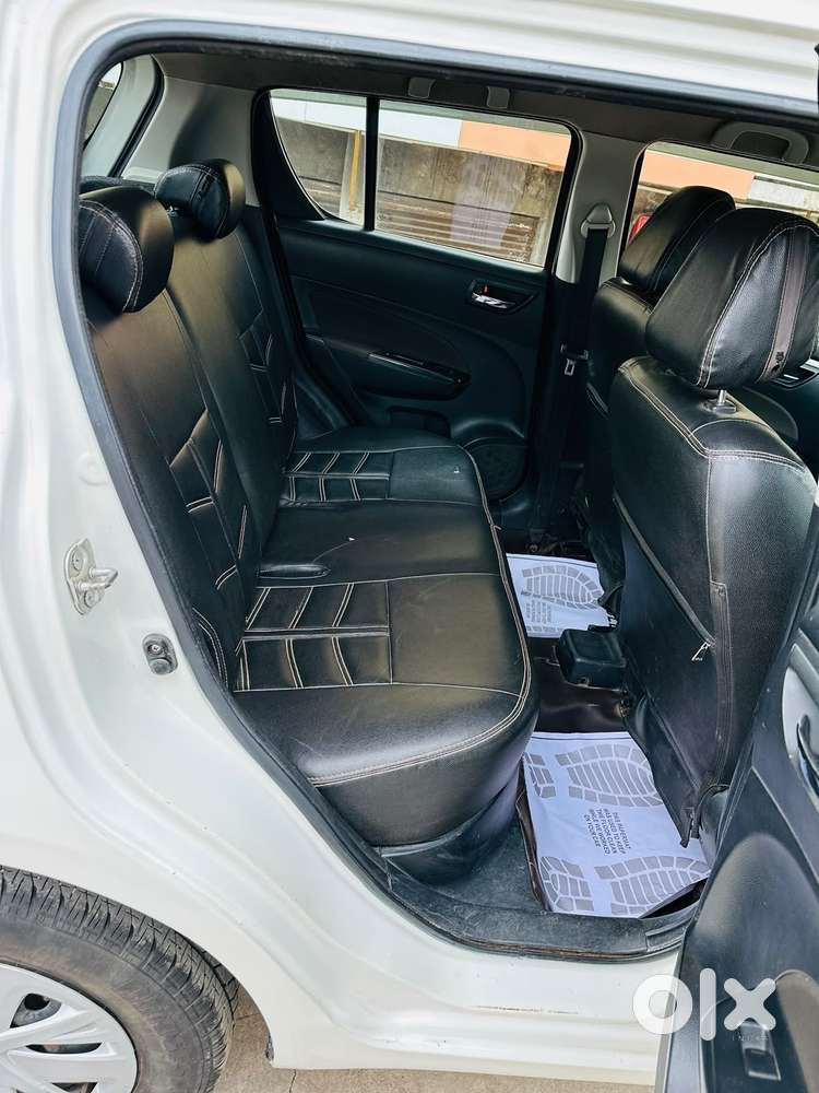 Maruti Suzuki Swift Vxi Ags, 2017, Petrol