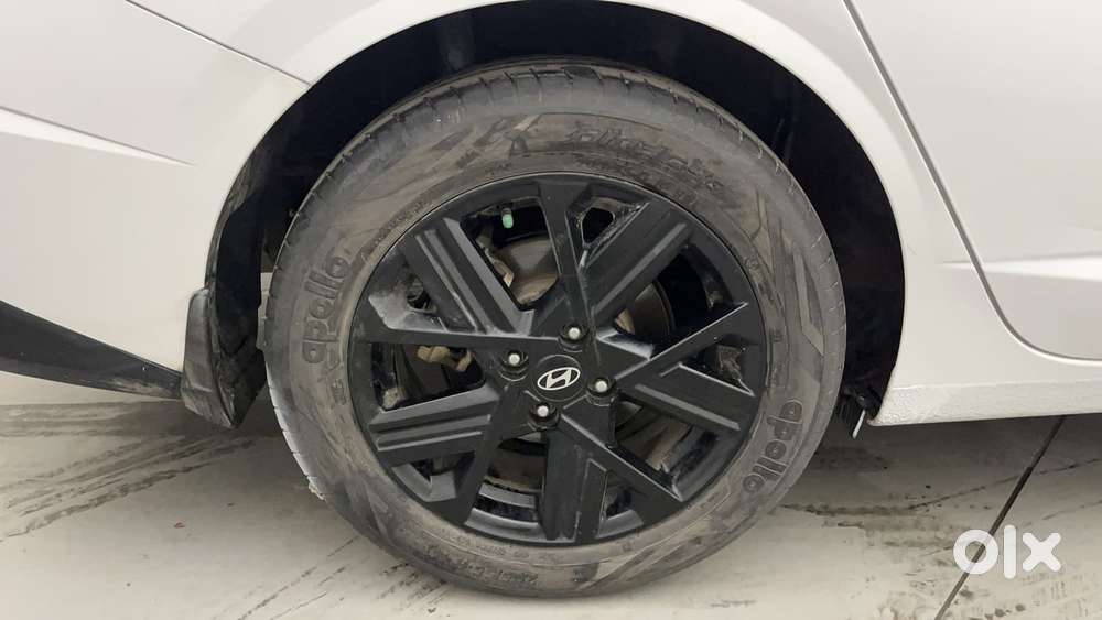 Hyundai Verna 1.5 Sx (o) Turbo Petrol Dct, 2023, Petrol