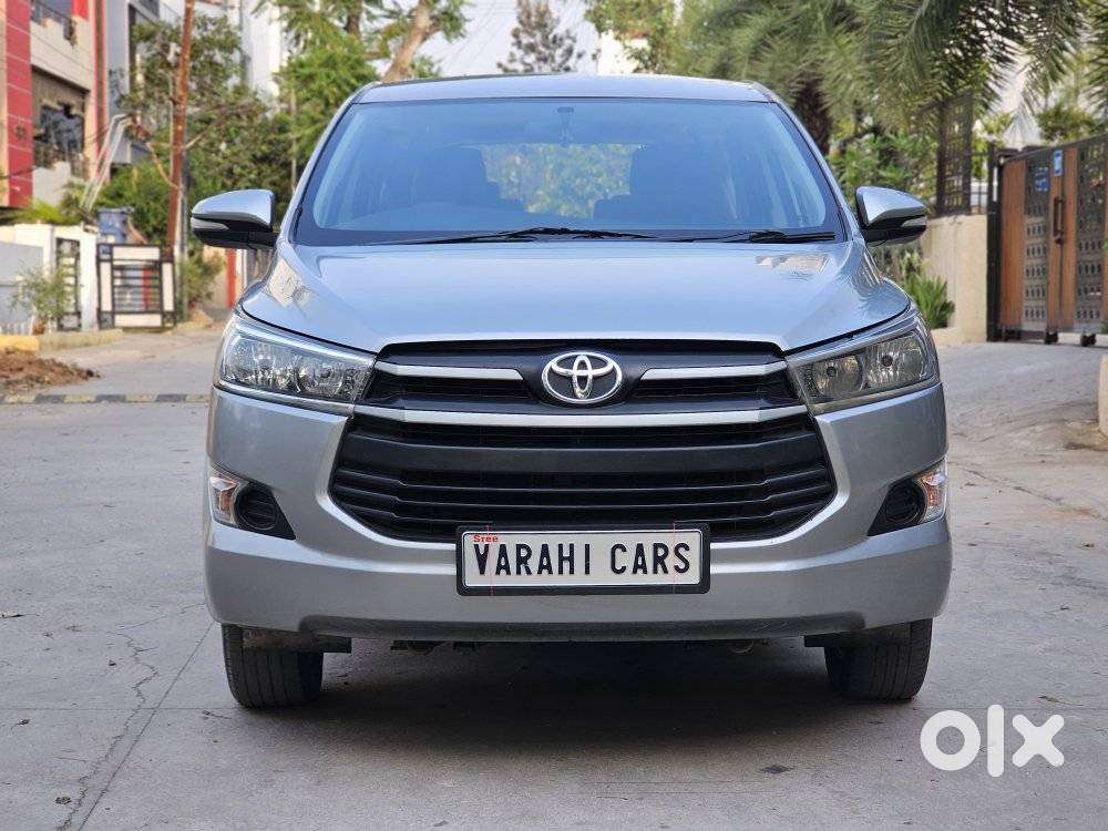 Toyota Innova Crysta 2.4 G Mt, 2017, Diesel