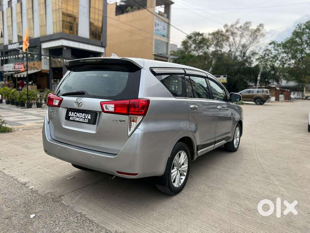 Toyota Innova Crysta 2.7 Zx At, 2016, Diesel