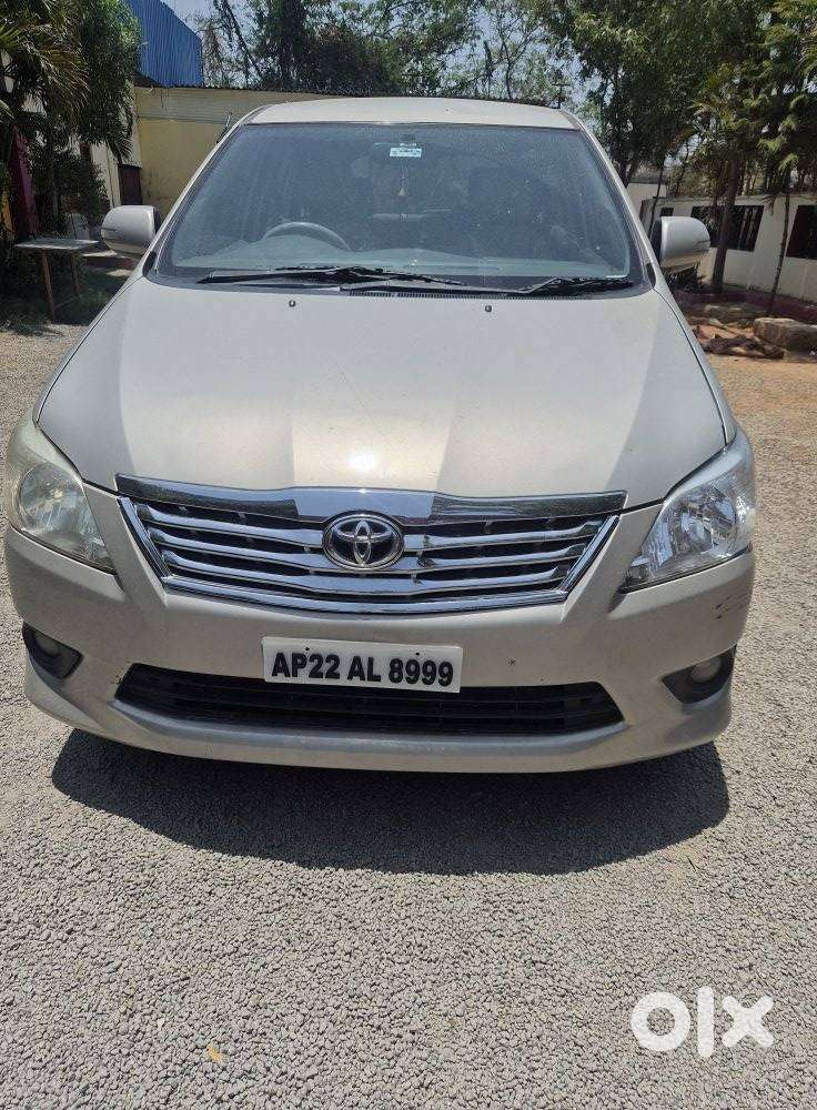 Toyota Innova 2.5 V 7 Str, 2013, Diesel