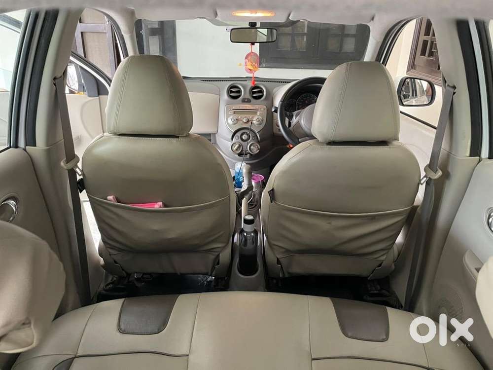 Nissan Diesel Car 2011