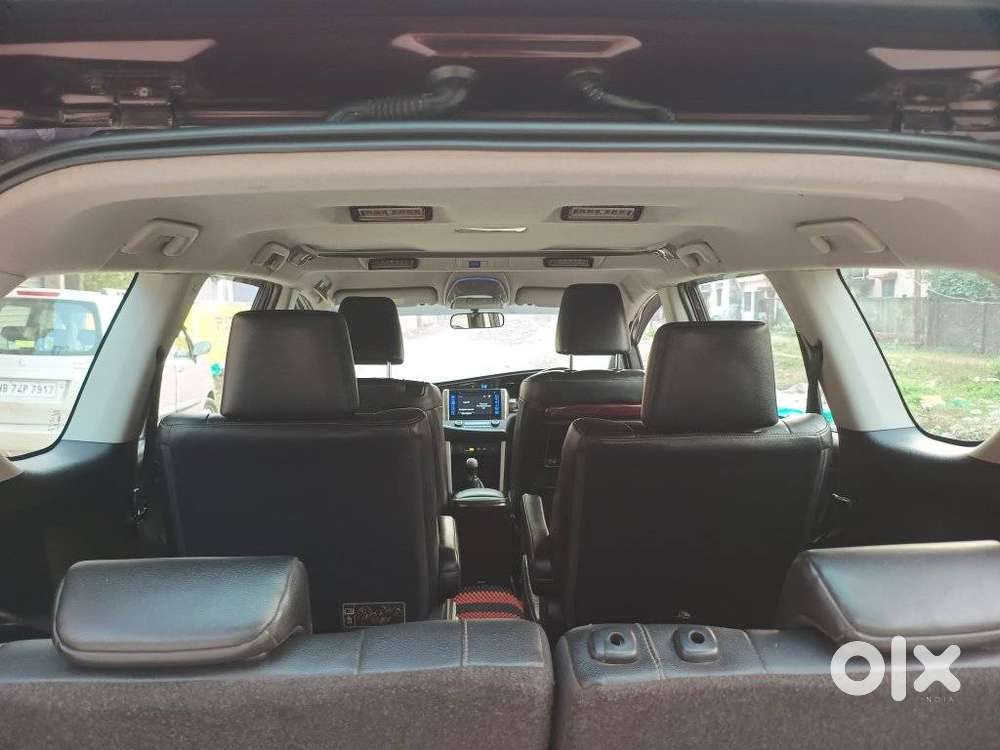 Toyota Innova Crysta 2.4 Z 7 Str, 2016, Diesel