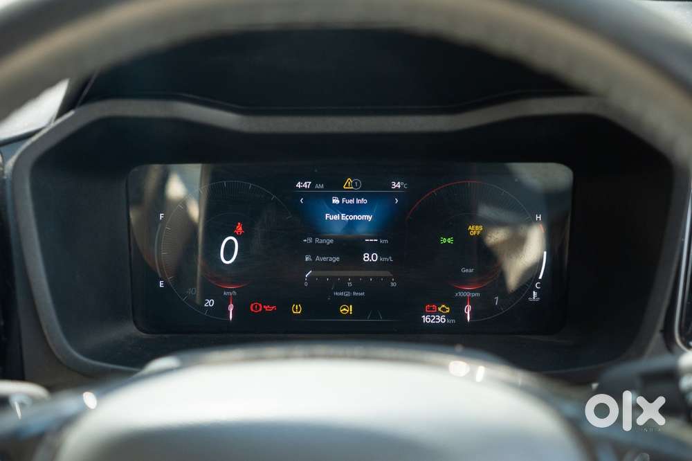 Mahindra Xuv 3xo Ax7l Petrol Mt, 2025, Petrol