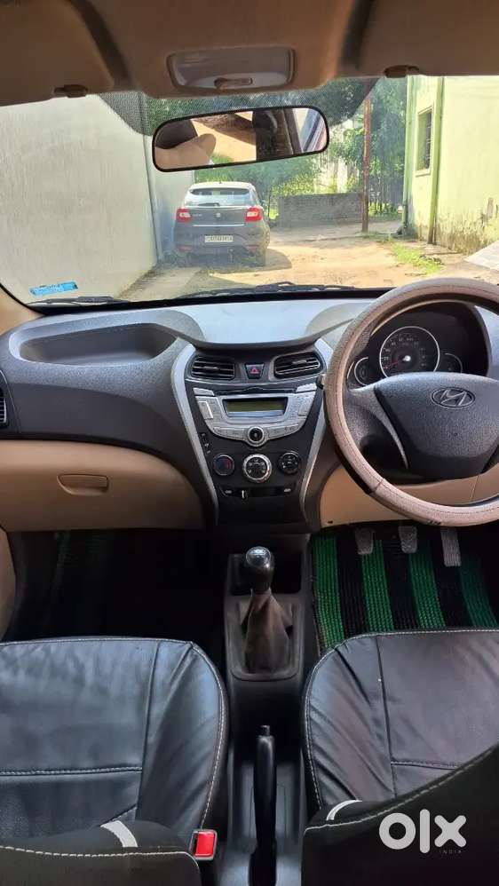 Hyundai Eon Magna + 2018 Petrol Manual