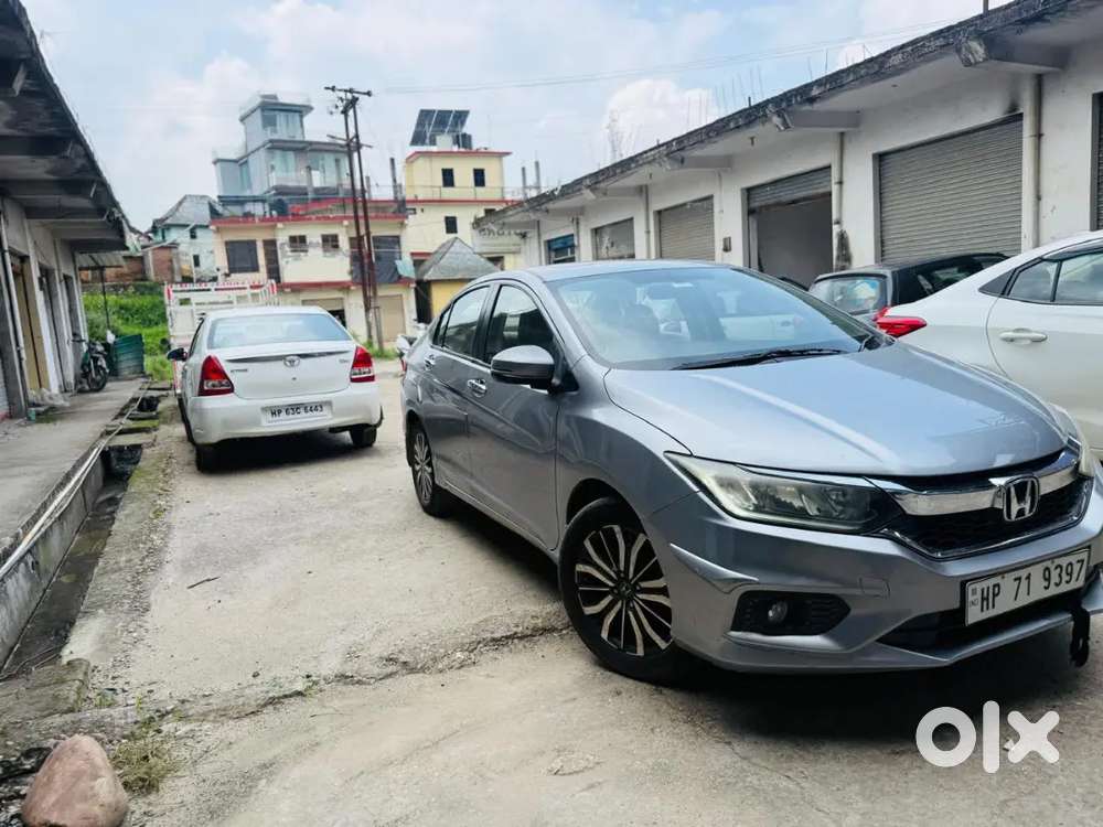 Honda City 1.5 Zx Petrol Manual 2019 Fully Top With Sunroof Push Butto