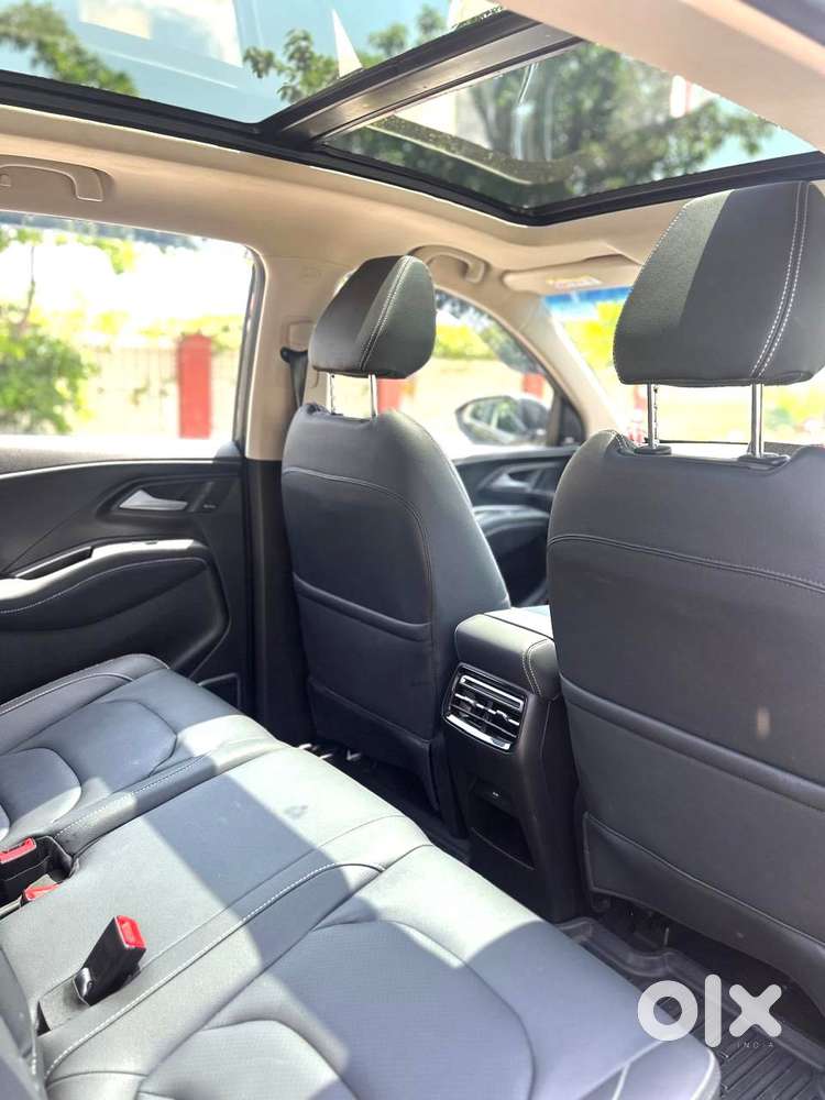 Mg Hector Blackstorm Cvt, 2025, Petrol