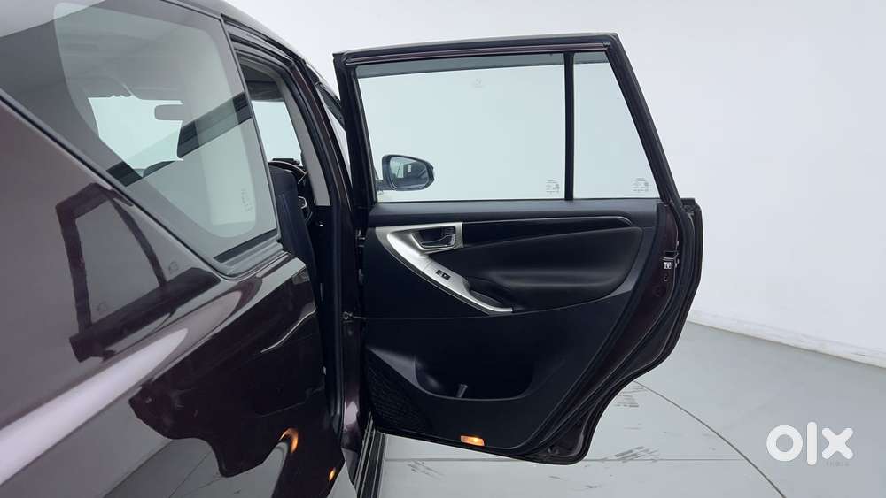 Toyota Innova Crysta [2020-ongoing] 2.7 Vx 7 Str, 2022, Petrol