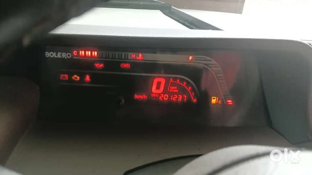 Mahindra Bolero Slx 2014