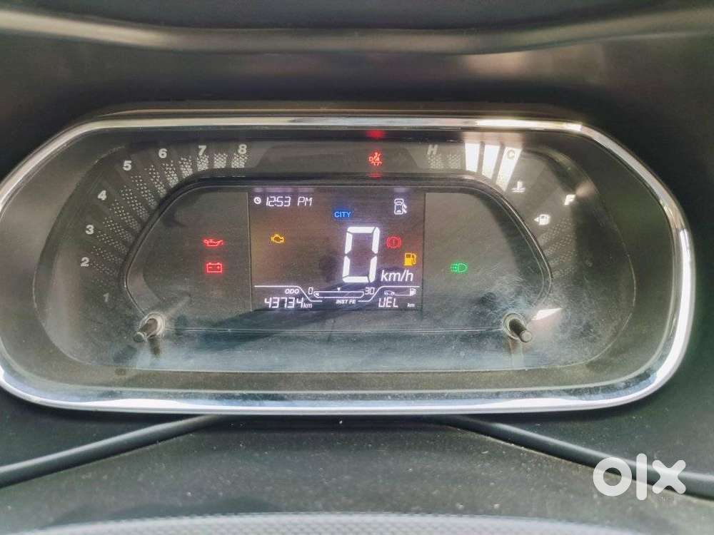 Tata Nexon, 2021, Petrol