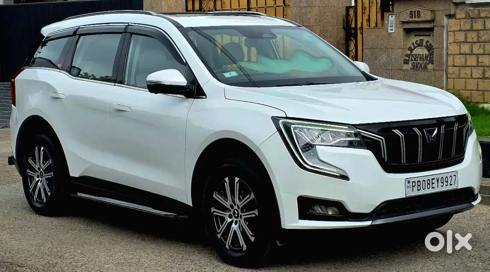 Mahindra Xuv700 Petrol 2022 Model