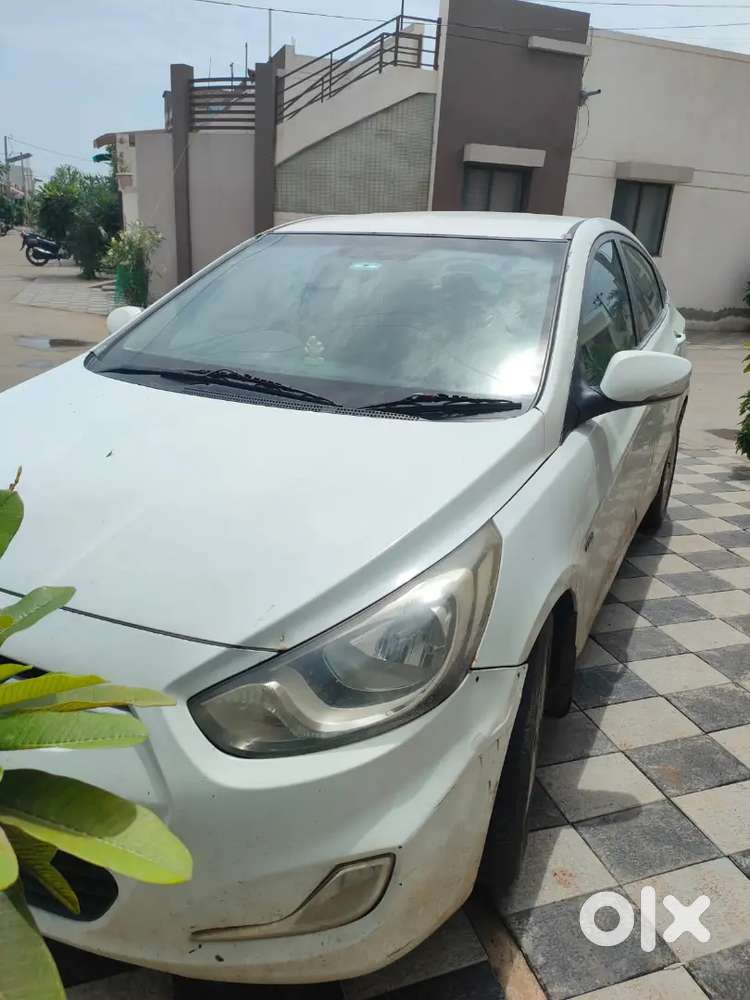 Hyundai Verna