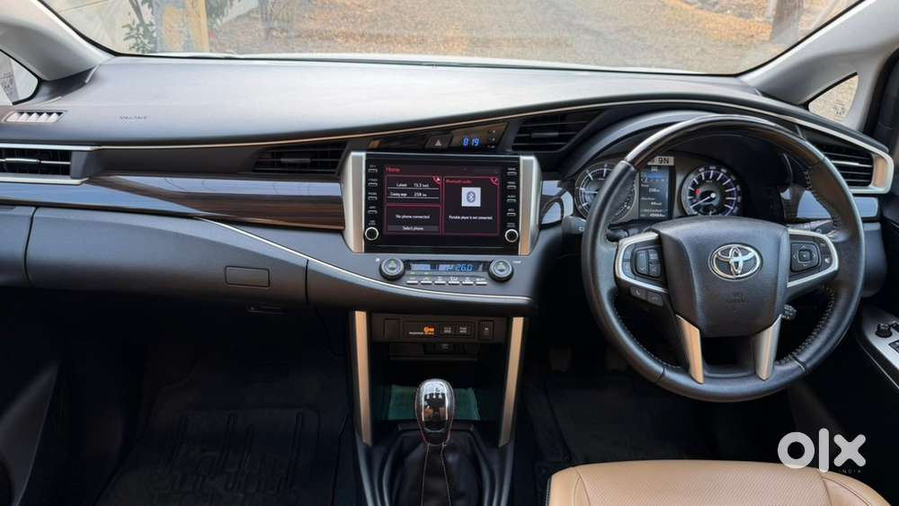 Toyota Innova Crysta 2022