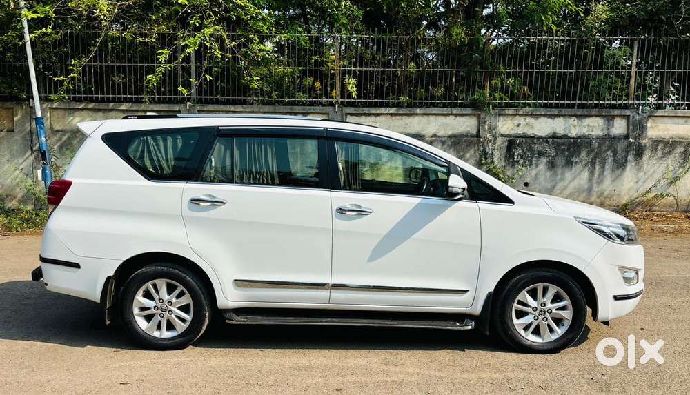 Toyota Innova Crysta 2.4 V, 2019, Diesel