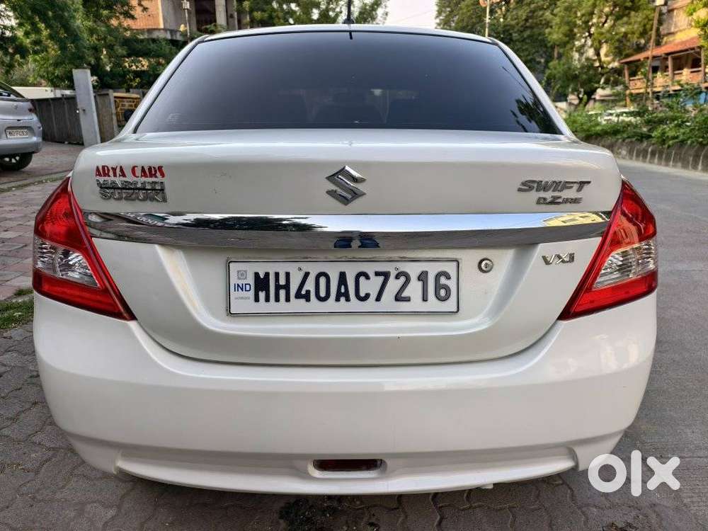Maruti Suzuki Swift Dzire 1.2 Vxi Bsiv, 2014, Petrol