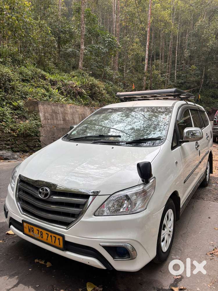 Toyota Innova 2012-2013 2.5 E Diesel Ms 8-seater, 2016, Diesel