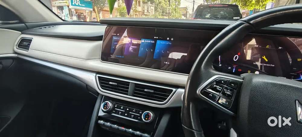 Mahindra Xuv700 2022 Diesel 100000 Km Driven