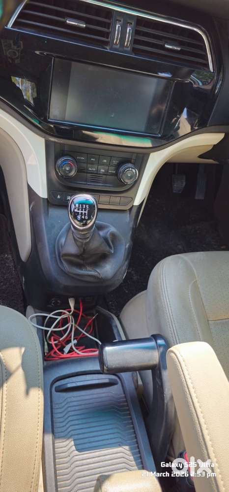 Mahindra Marazzo M8, 2019, Diesel