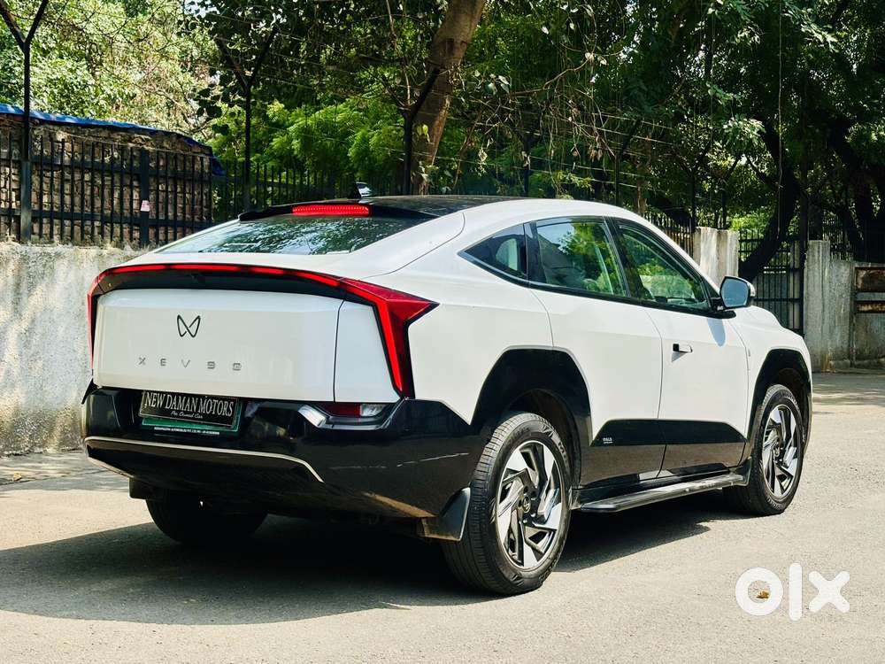 Mahindra Xev 9e Pack Two, 2025, Electric