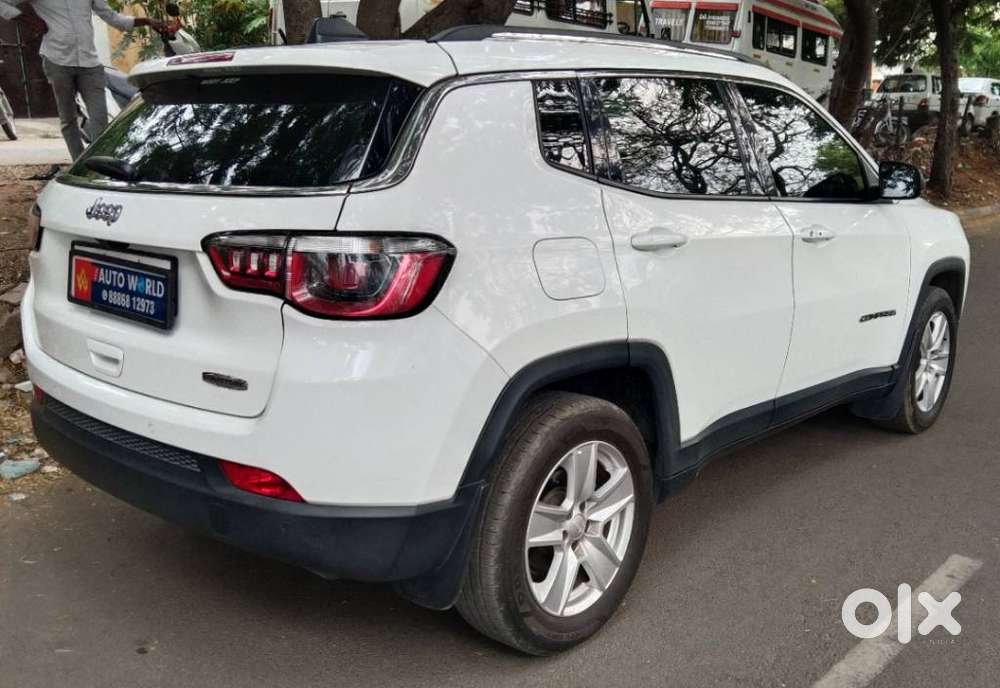 Jeep Compass 2.0 Longitude Option, 2022, Diesel