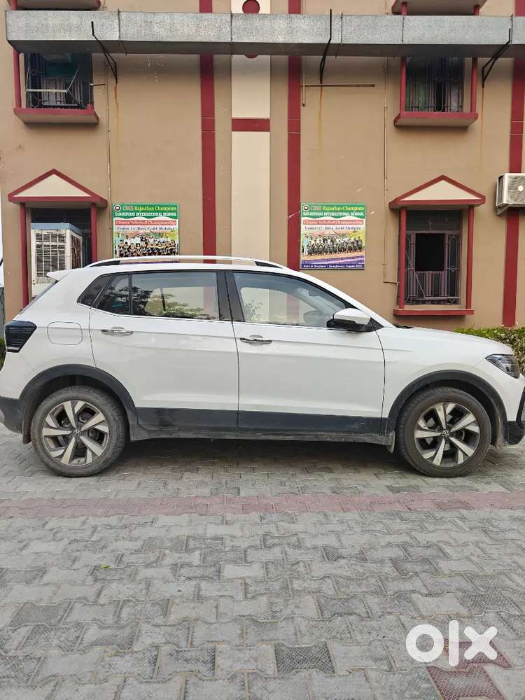 Volkswagen Taigun 2024 Petrol 45000 Km Driven