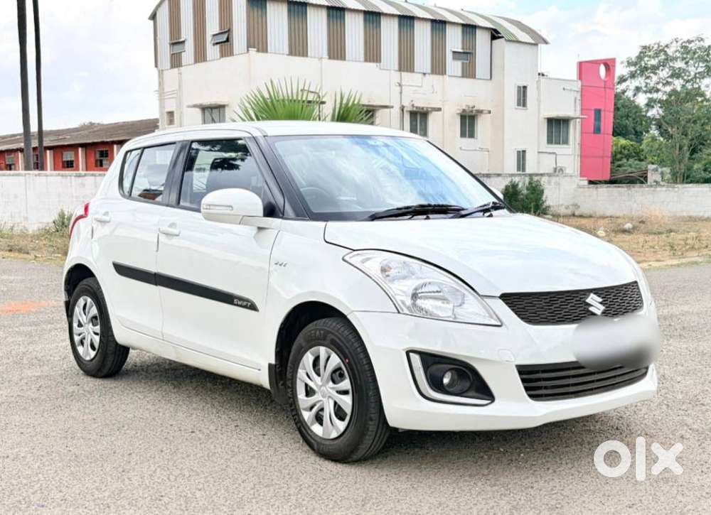 Maruti Suzuki Swift Vxi Optional, 2015, Petrol