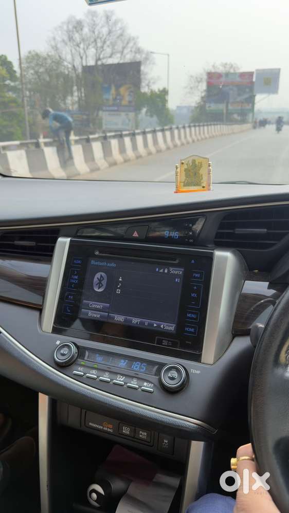 Toyota Innova 2016 Diesel 27000 Km Driven