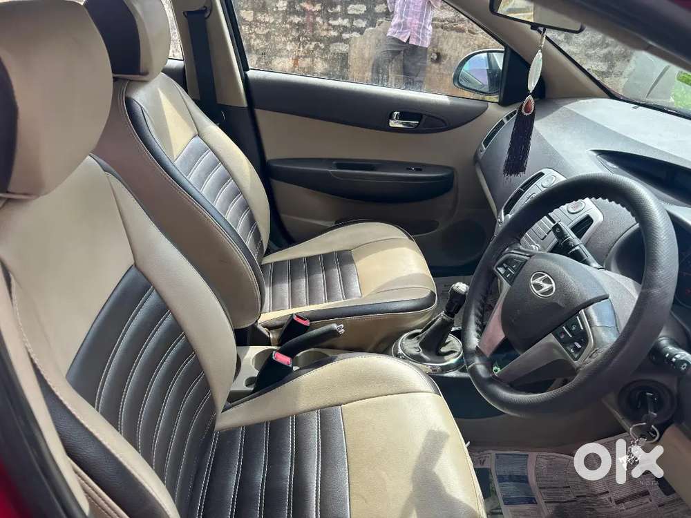 Hyundai I20 2011 Petrol Well Maintained