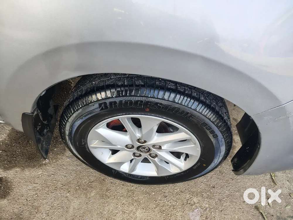 Toyota Innova Crysta 2.4 2019