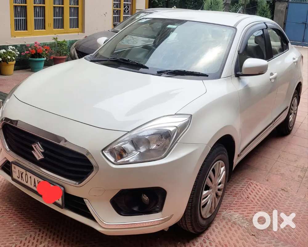 Maruti Suzuki Dzire 2019,automatic,bs6,petrol,1st Owner,white