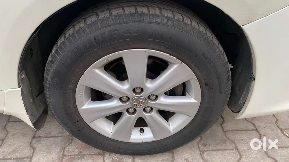 Toyota Corolla Altis 2010-2013 G, 2011, Petrol