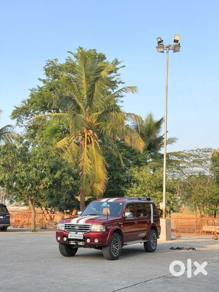 Ford Endeavour 2006 Diesel Good Condition. Recently Service Has Done
