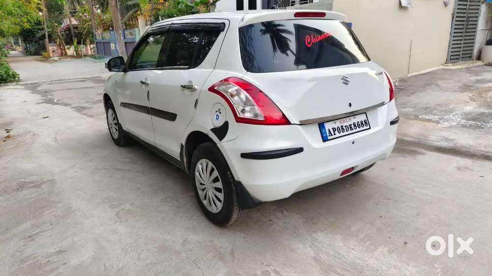 Maruti Suzuki Swift 2015 Diesel 115600 Km Driven