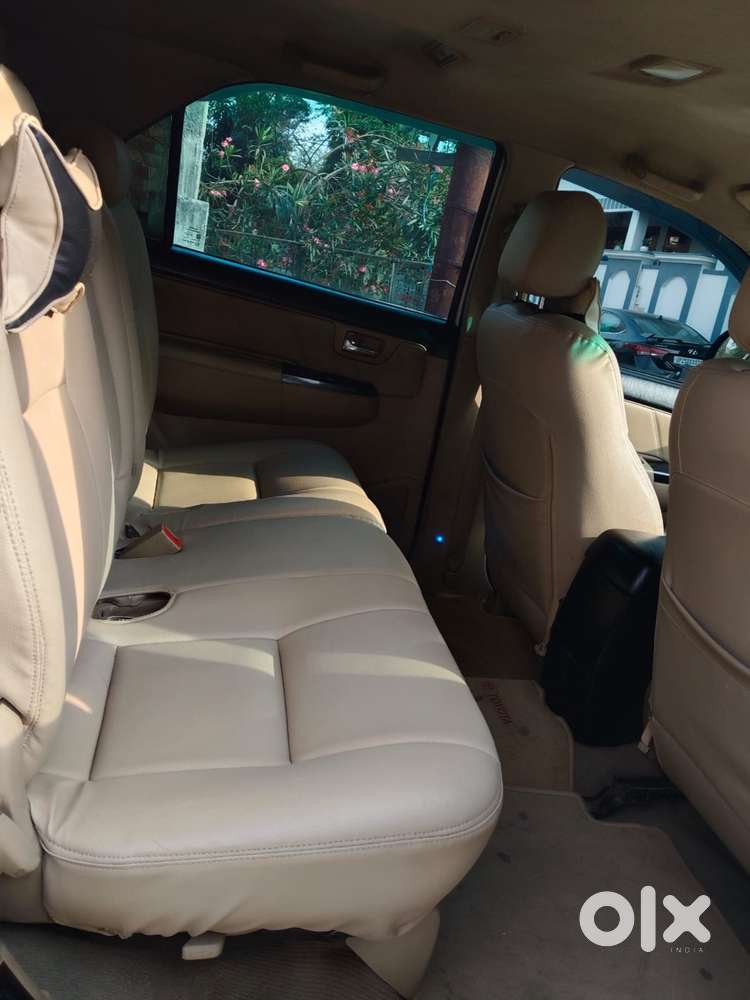 Toyota Fortuner 2011-2016 4x2 Manual, 2015, Diesel