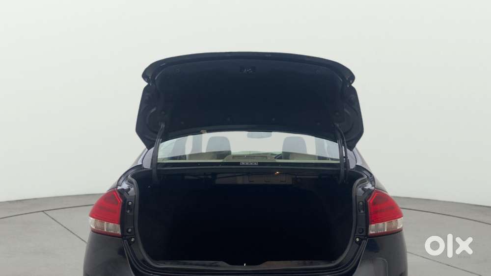 Maruti Suzuki Ciaz 1.5 Alpha Shvs Petrol, 2020, Petrol