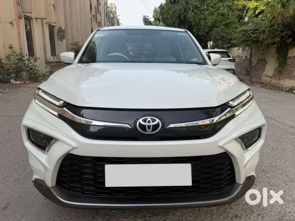 Toyota Urban Cruiser Hyryder 1.5 S Hybrid, 2024, Petrol