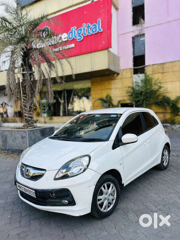 Honda Brio 2011-2013 V Mt, 2012, Petrol