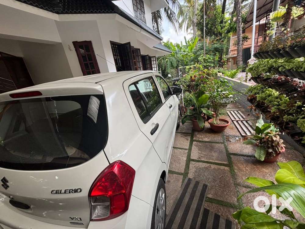 Maruti Suzuki Celerio 2016 Petrol 64000 Km Driven