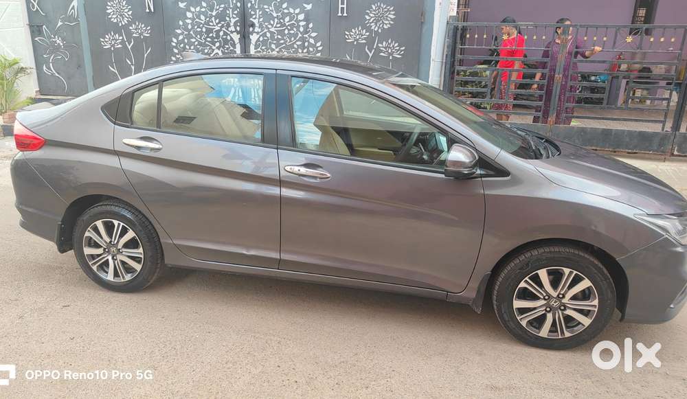 Honda City 1.5 V 5th Gen I-vtec Mt, 2020, Petrol