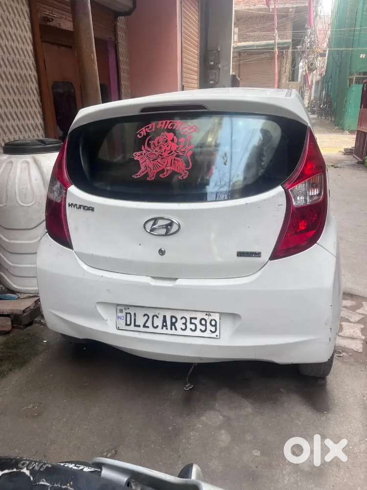 Hyundai Eon Magna + 2013 पेट्रोल मैनुअल