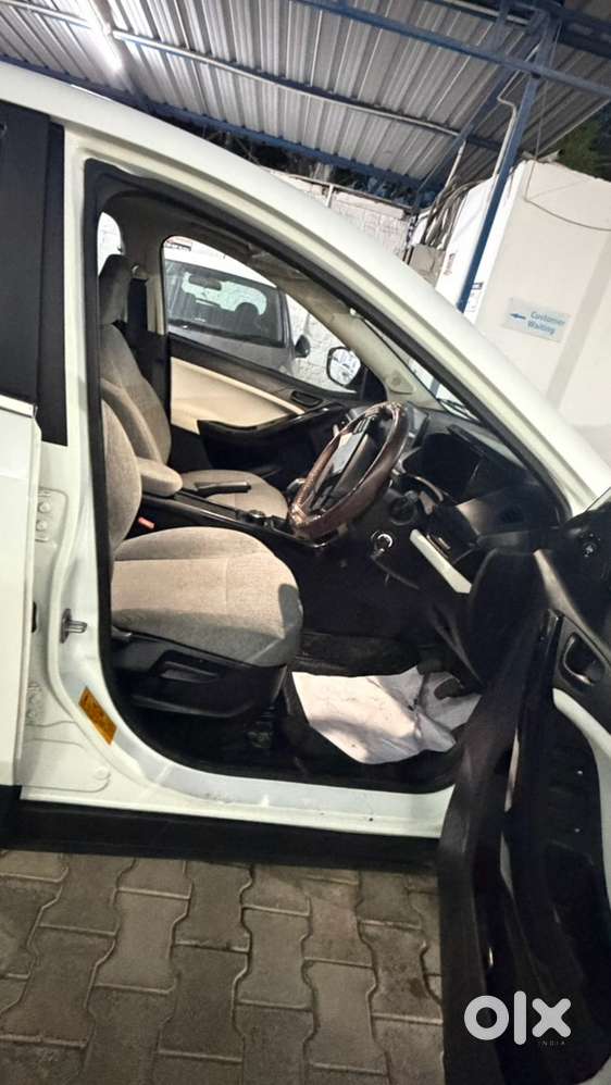 Tata Curvv Petrol 2024